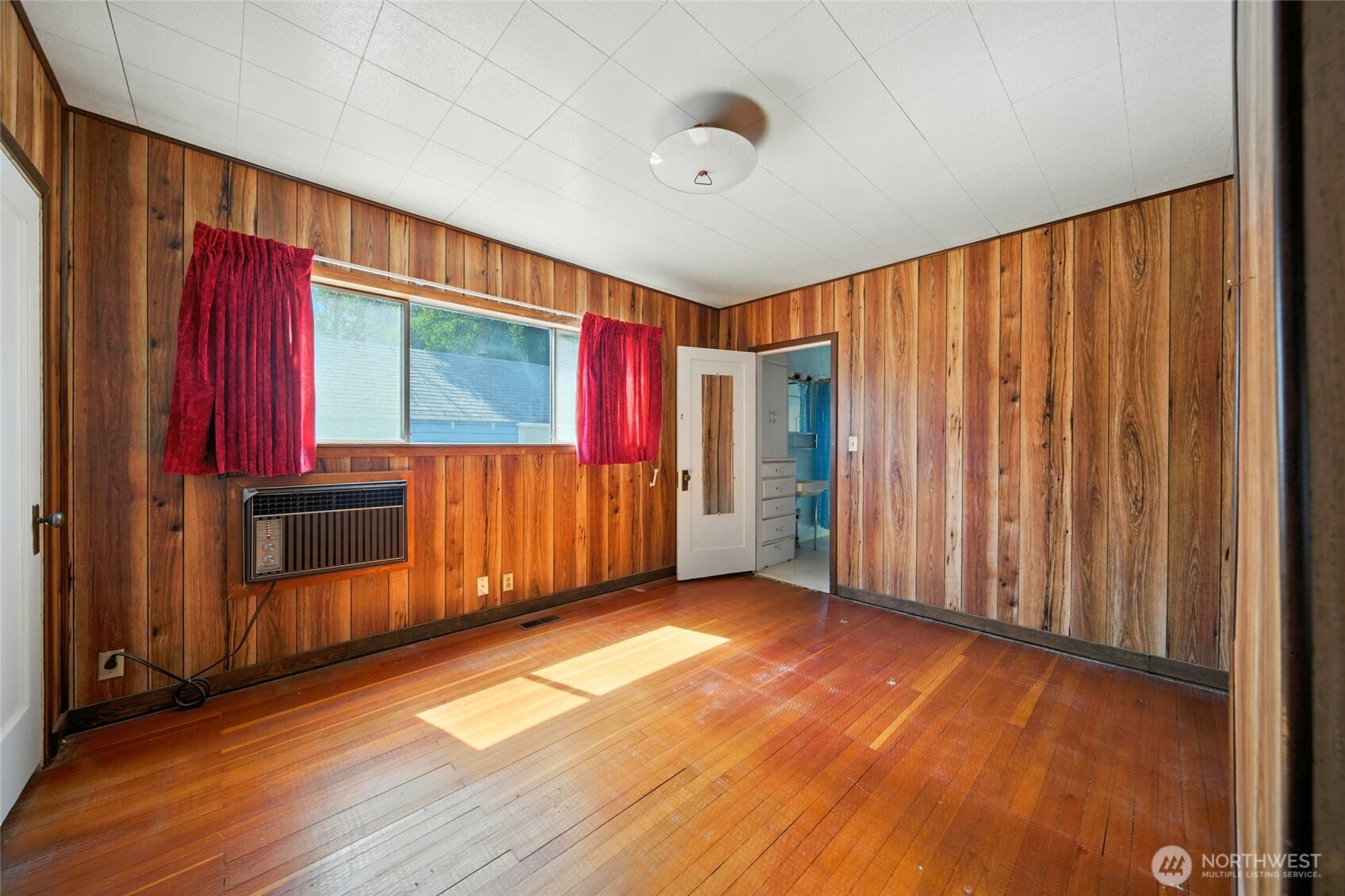 644 S Main Street , Milton-Freewater, OR 97862