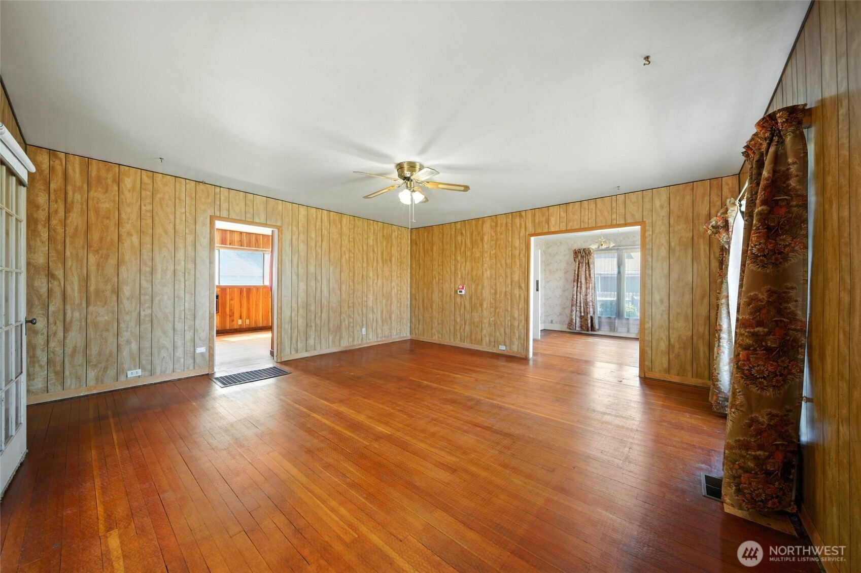 644 S Main Street , Milton-Freewater, OR 97862