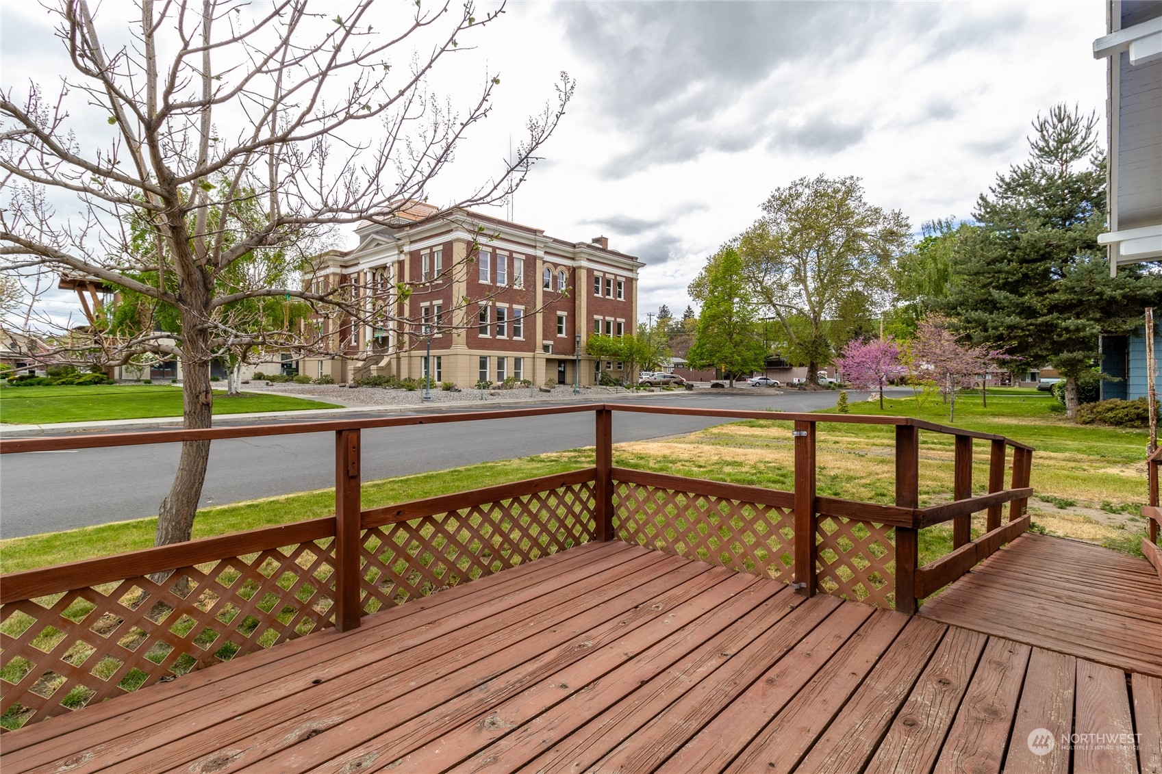 644 S Main Street , Milton-Freewater, OR 97862