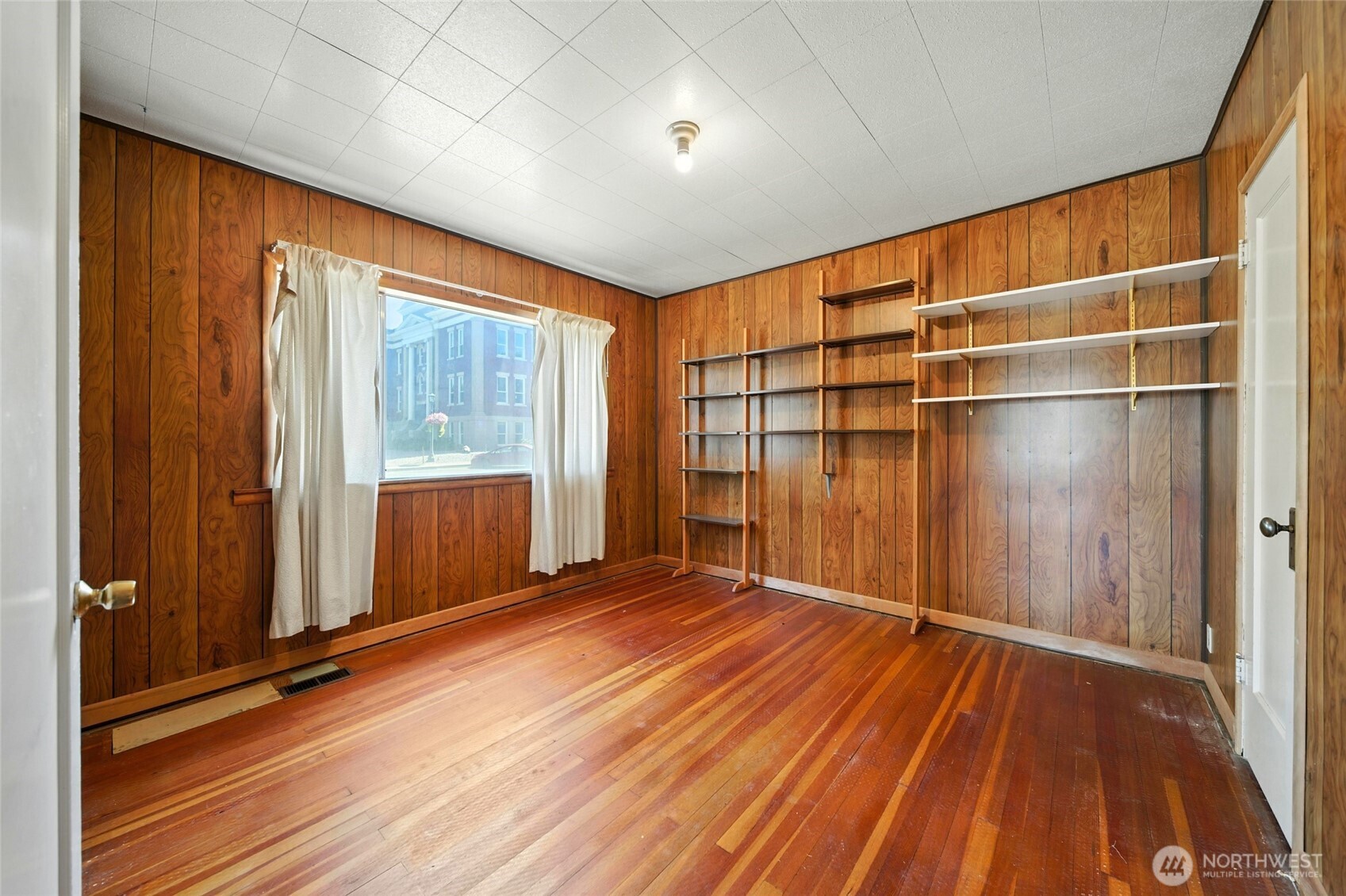 644 S Main Street , Milton-Freewater, OR 97862