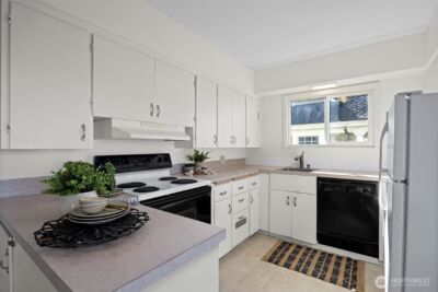 302 S Forest Street , Bellingham, WA 98225 - Photo 23