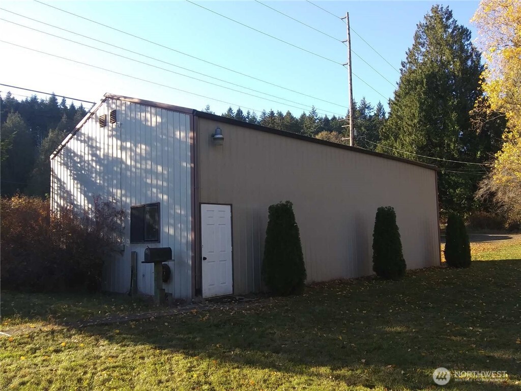 17360 Viking Way NW, Poulsbo, WA 98370-8299