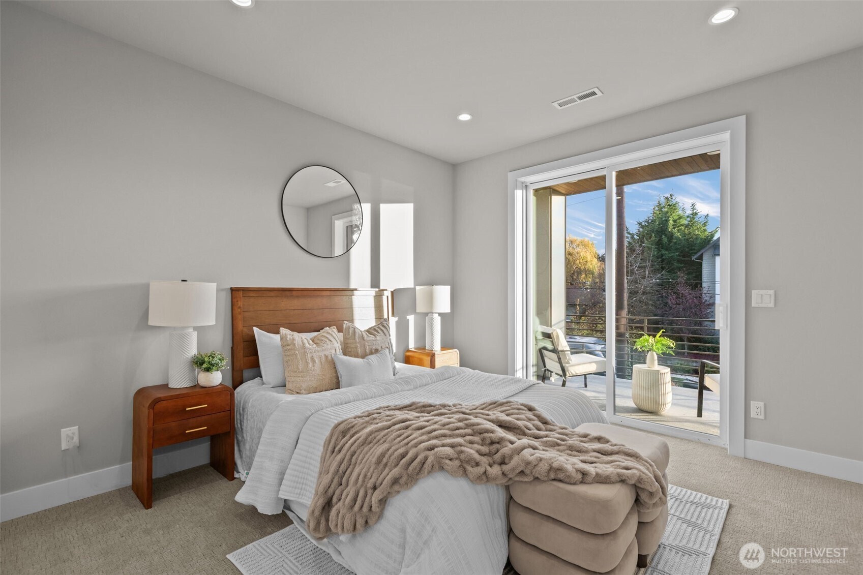 904 N 33rd Place , Renton, WA 98056