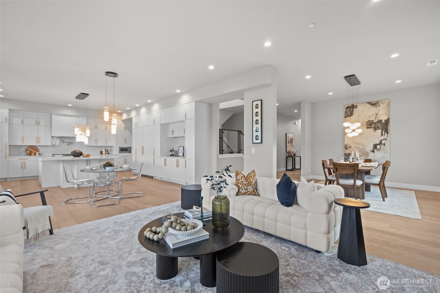 904 N 33rd Place , Renton, WA 98056