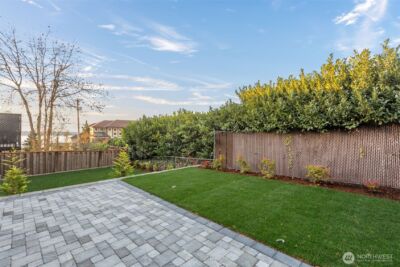 904 N 33rd Place , Renton, WA 98056 - Photo 36