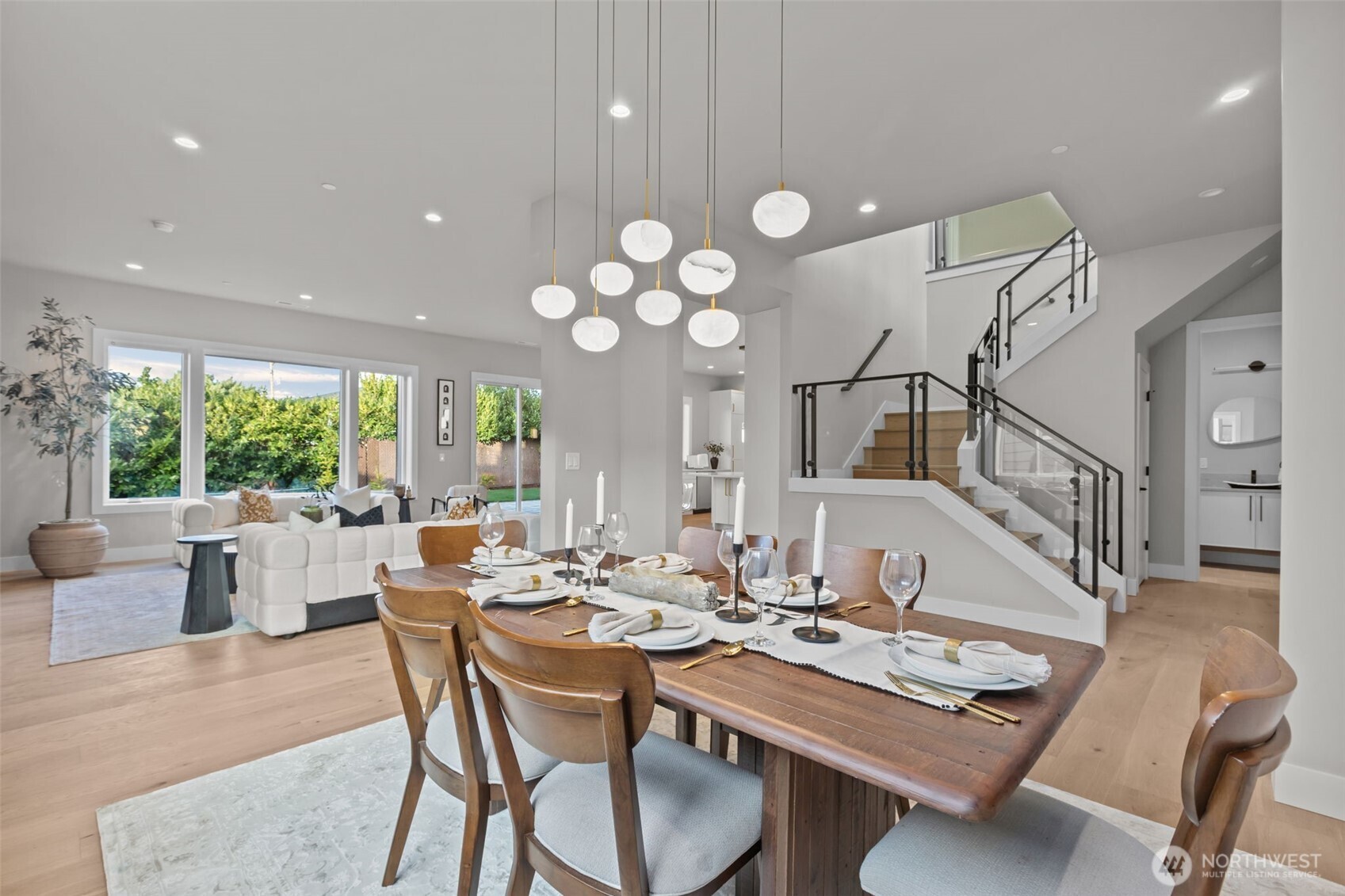 904 N 33rd Place , Renton, WA 98056