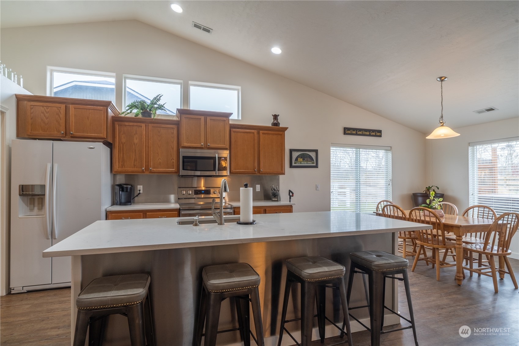 805 S Hamilton Road , Moses Lake, WA 98837