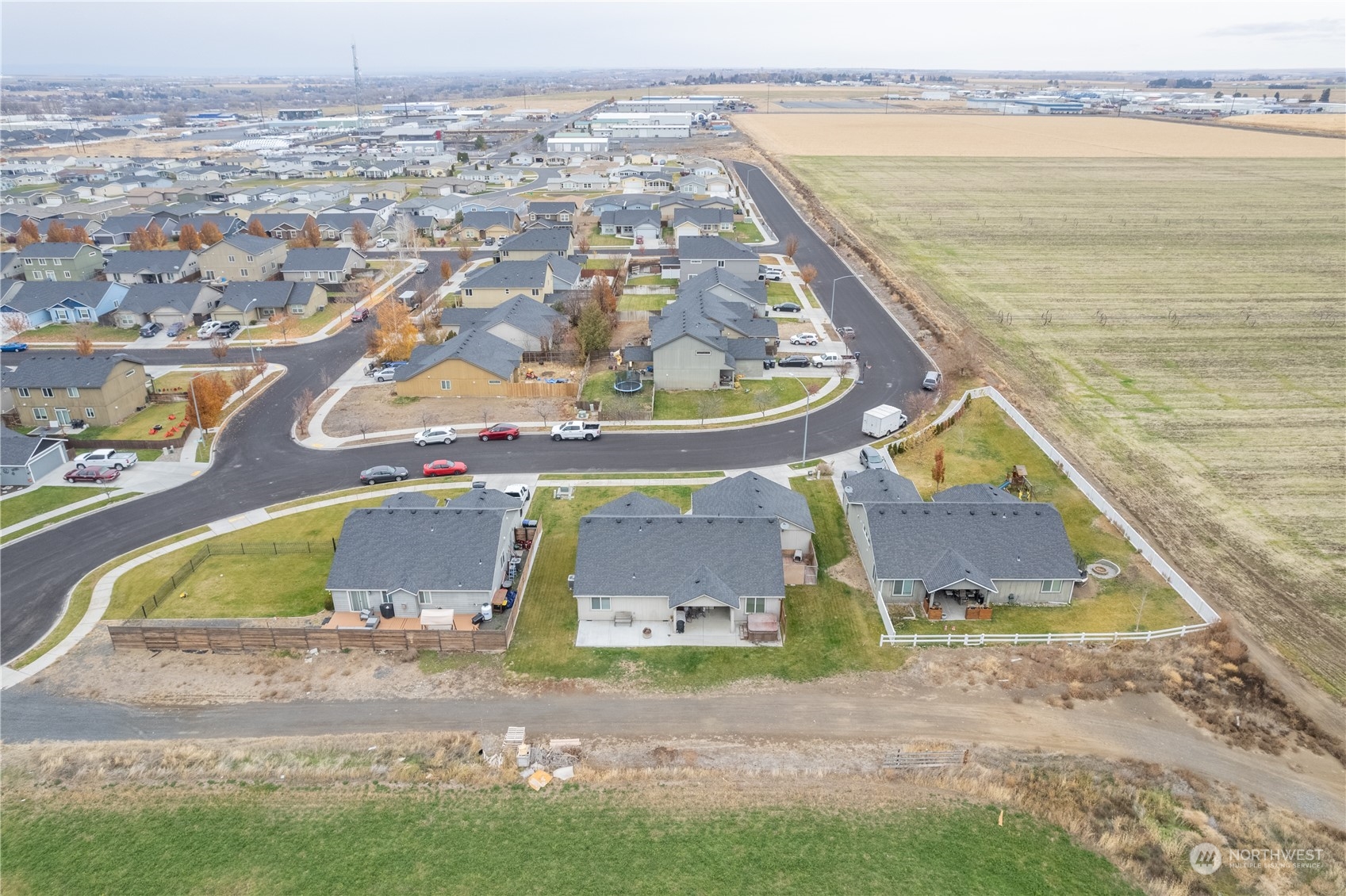 805 S Hamilton Road , Moses Lake, WA 98837