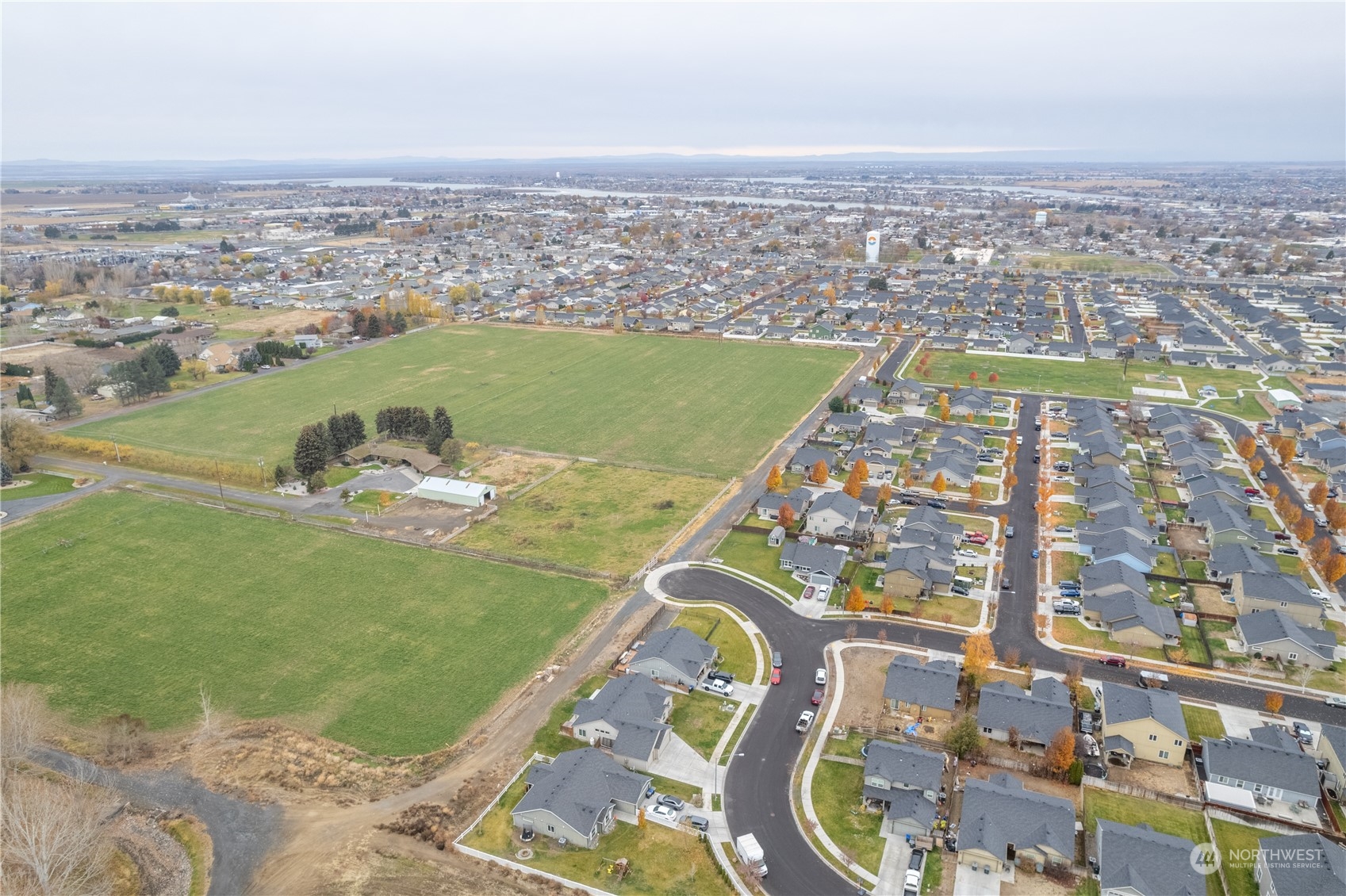 805 S Hamilton Road , Moses Lake, WA 98837