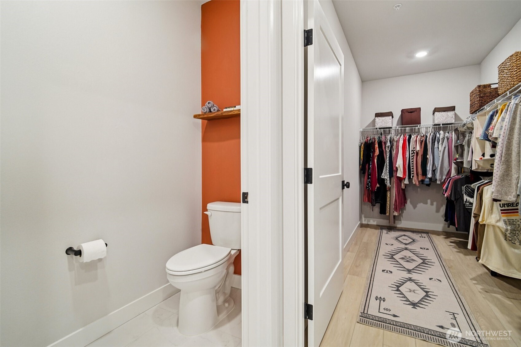 14598 Westminster Way N #107, Shoreline, WA 98133