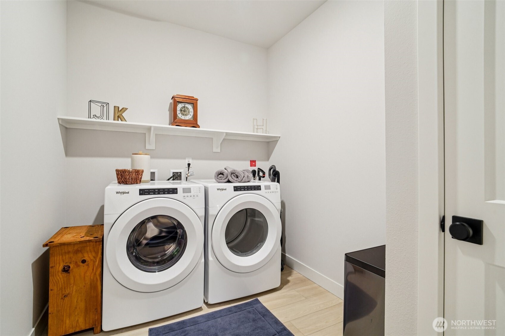 14598 Westminster Way N #107, Shoreline, WA 98133