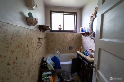 2207 W Edgewood Drive , Port Angeles, WA 98363 - Photo 7