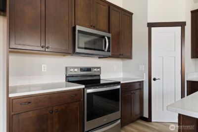 926 NW Shire Street , Oak Harbor, WA 98277 - Photo 11