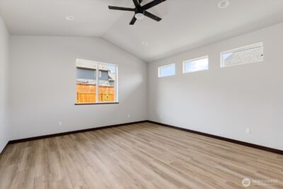 926 NW Shire Street , Oak Harbor, WA 98277 - Photo 15