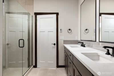 926 NW Shire Street , Oak Harbor, WA 98277 - Photo 16