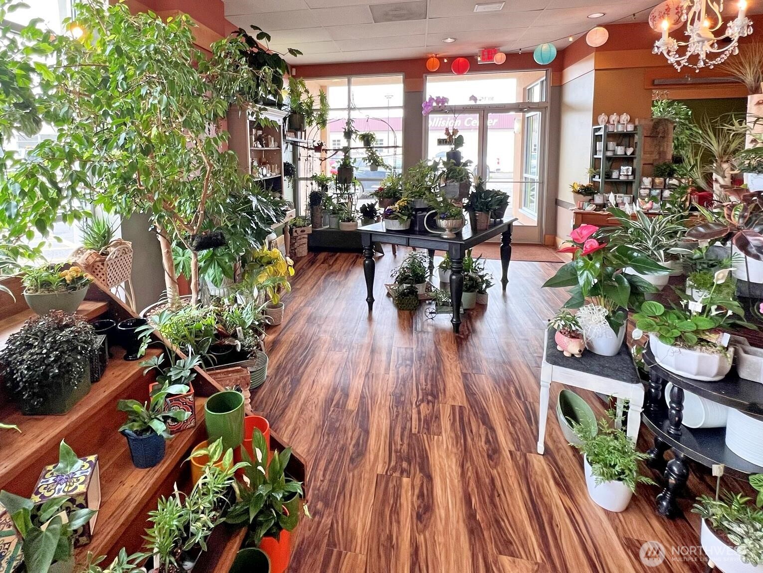 1035 Vandercook Way , Longview, WA 98632