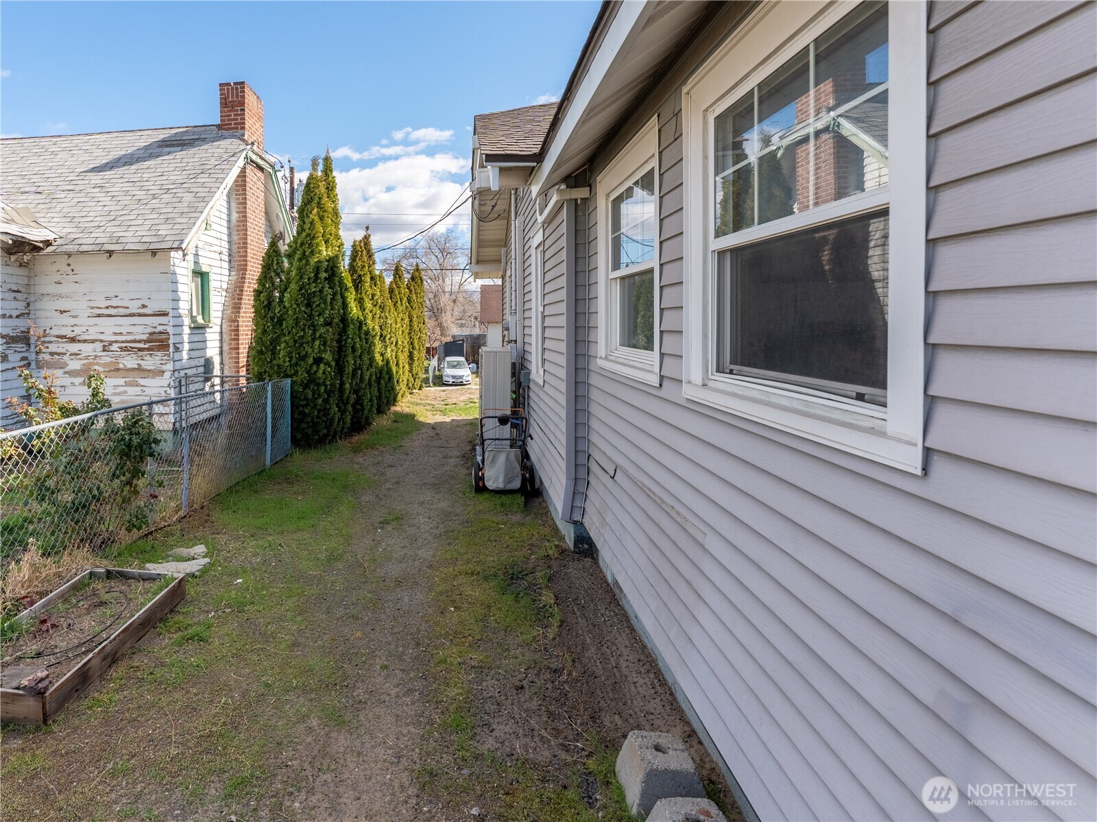 340 Malaga Avenue , Wenatchee, WA 98801