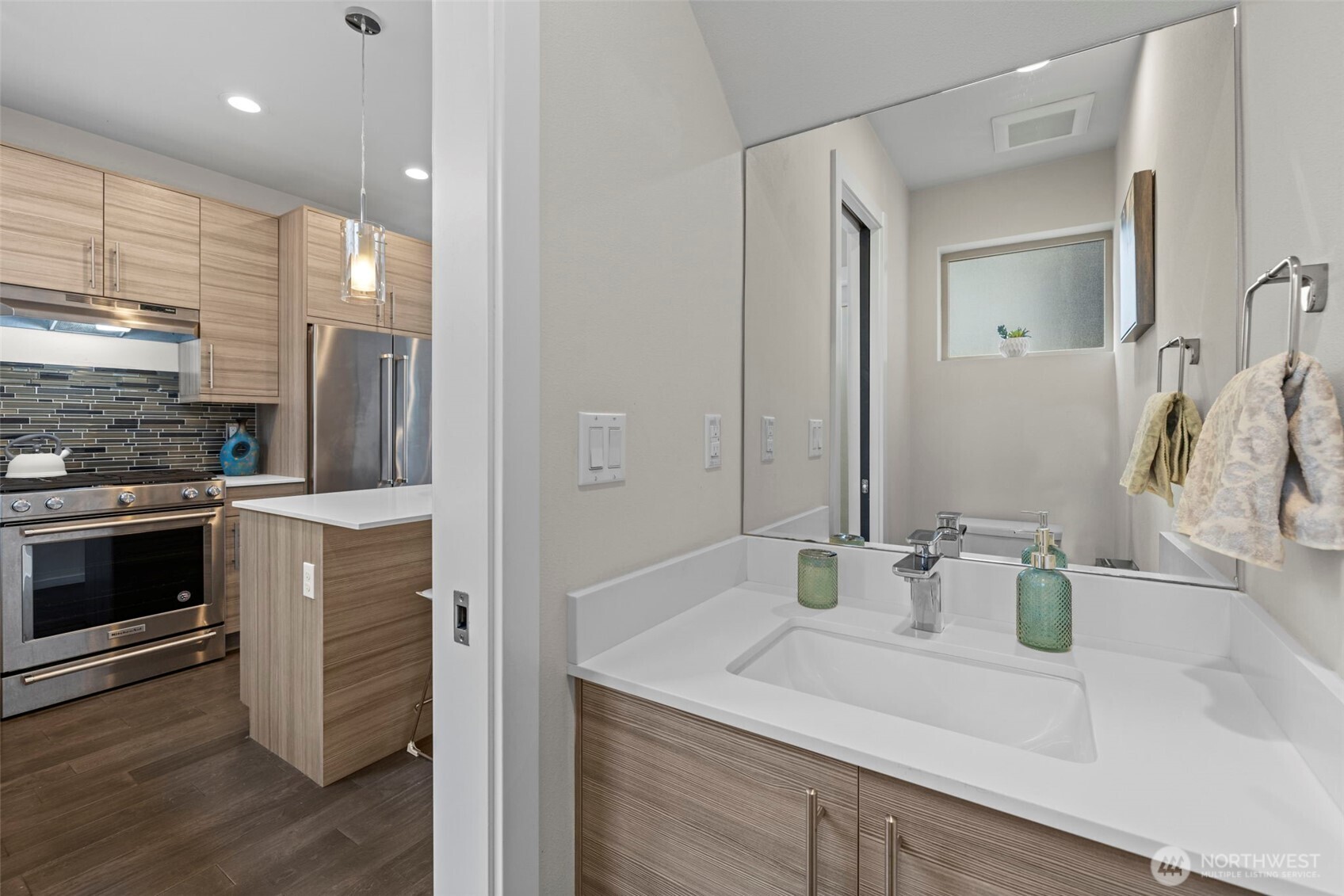 1816 14th Avenue #A, Seattle, WA 98122