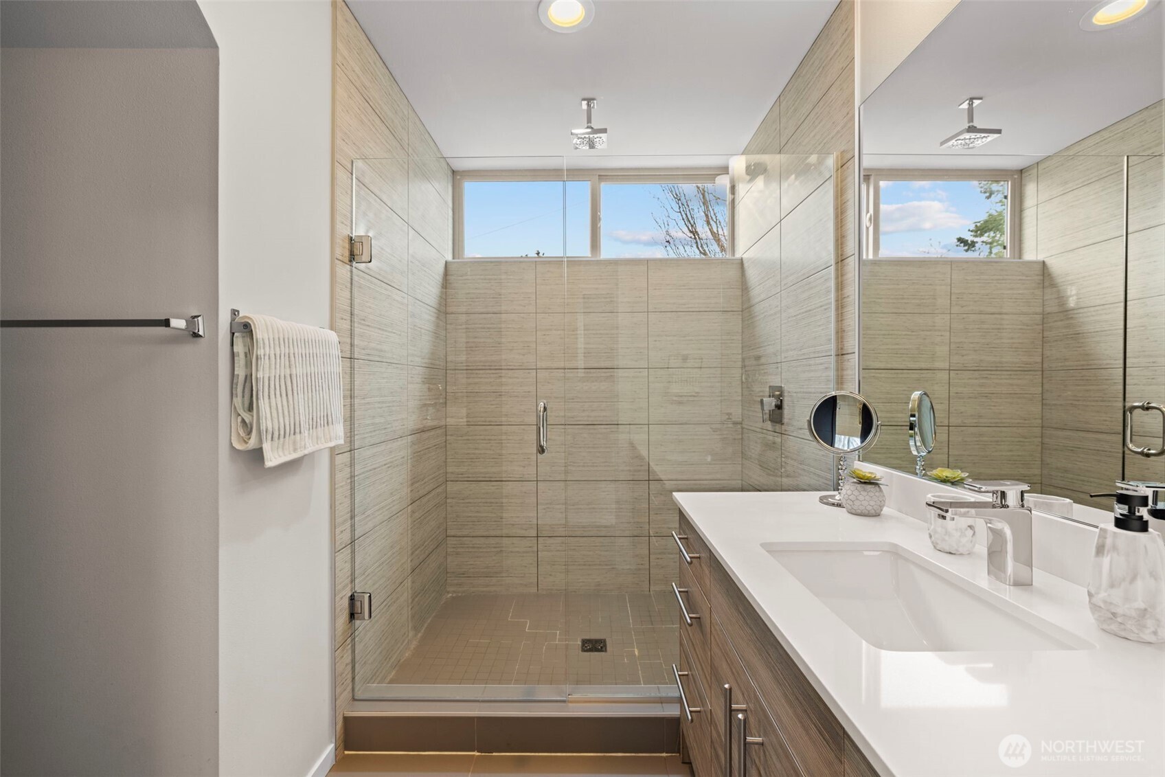 1816 14th Avenue #A, Seattle, WA 98122