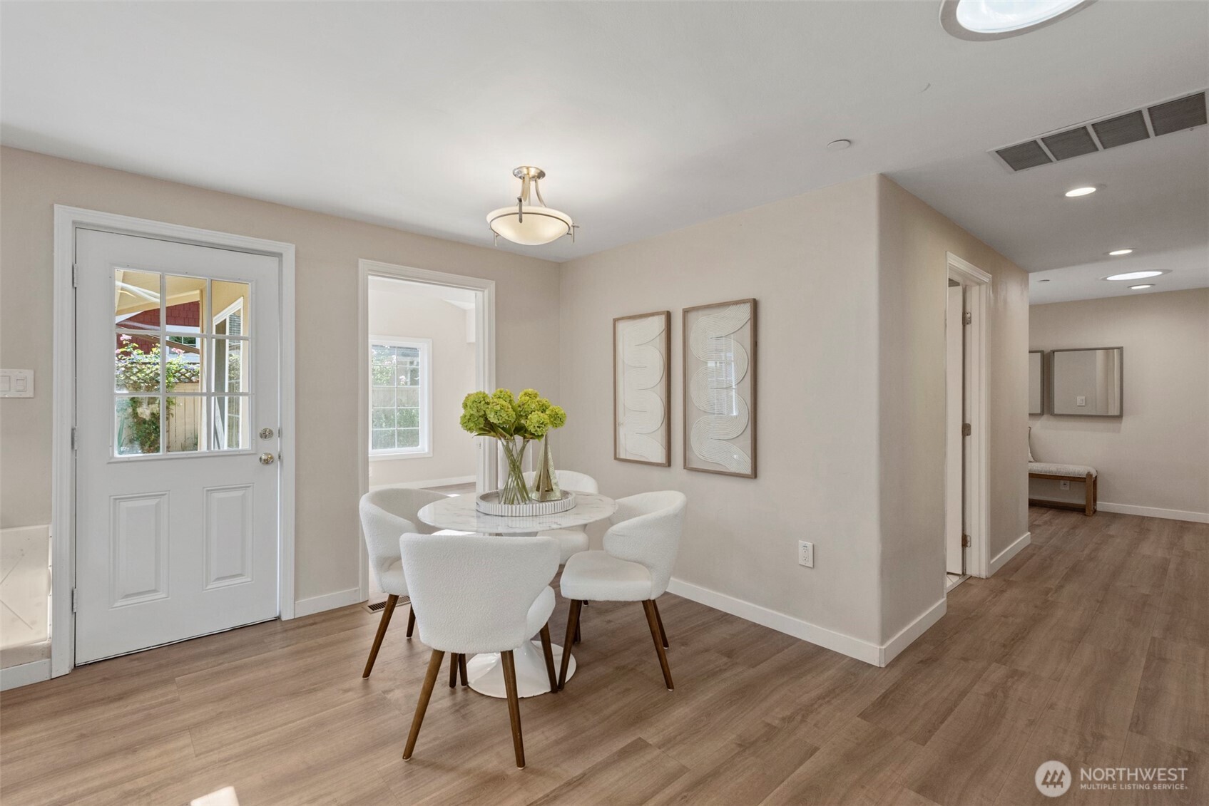 9223 128th Avenue NE, Kirkland, WA 98033