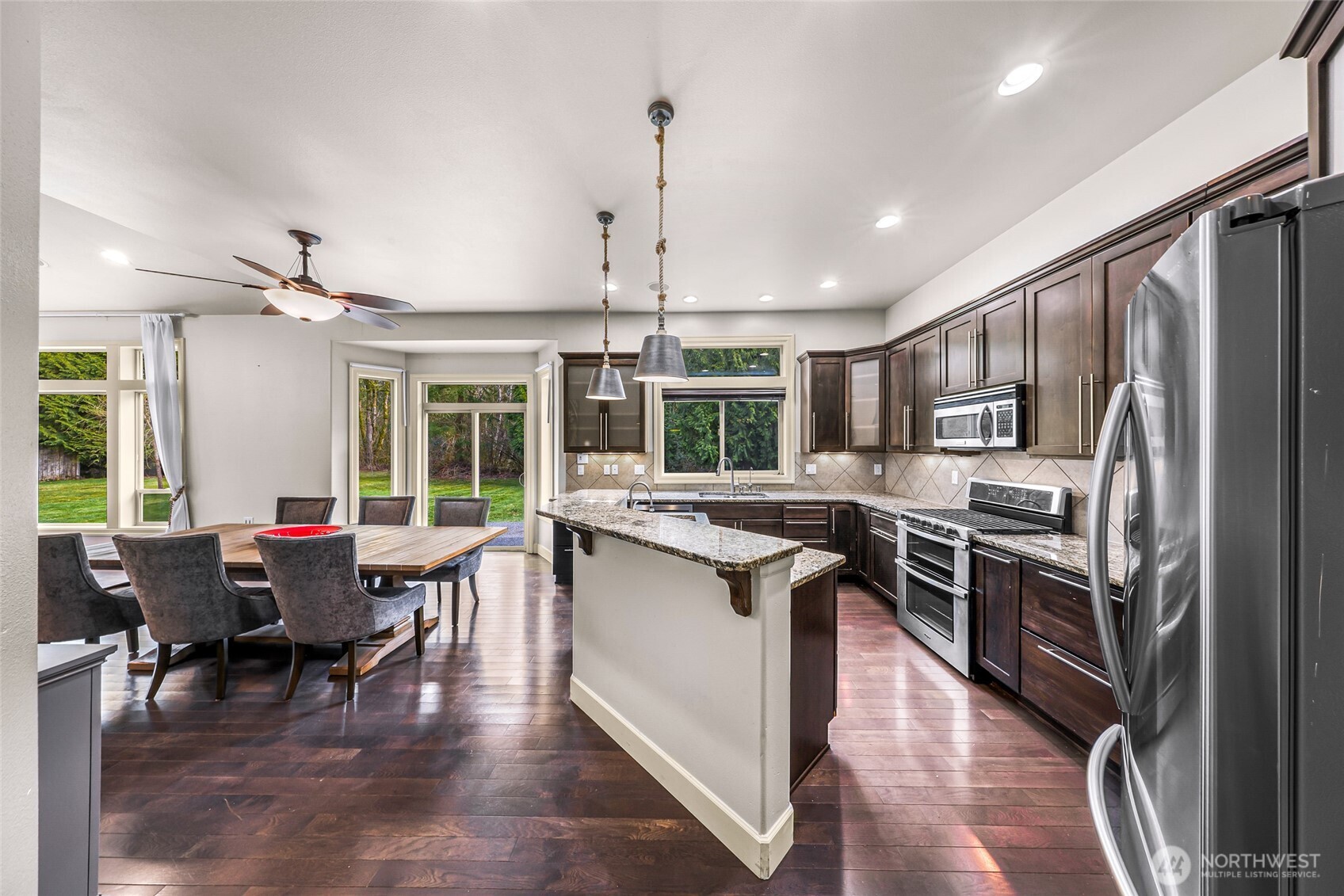 2259 H Street , Blaine, WA 98230