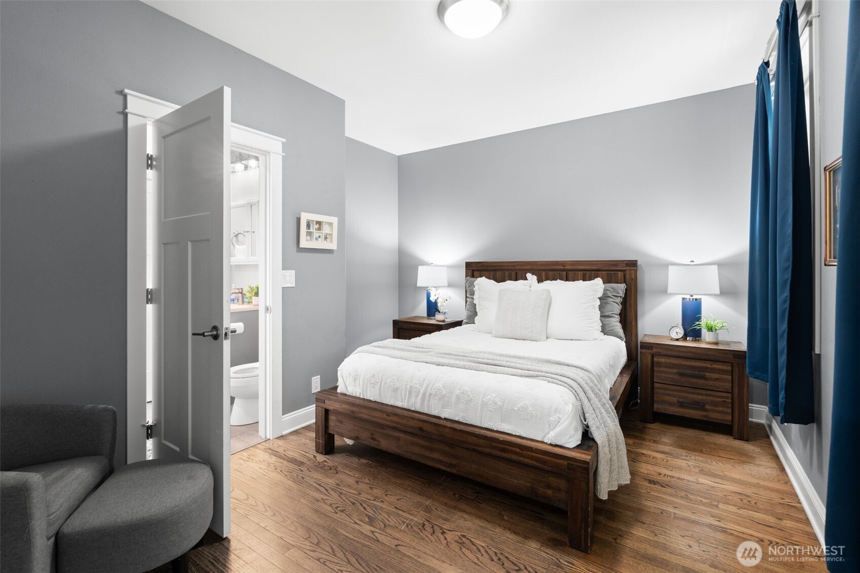 9916 NW Dishman Road , Bremerton, WA 98312