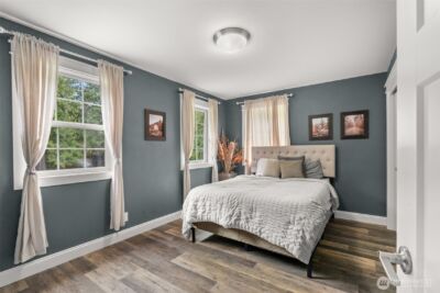 9916 NW Dishman Road , Bremerton, WA 98312 - Photo 25