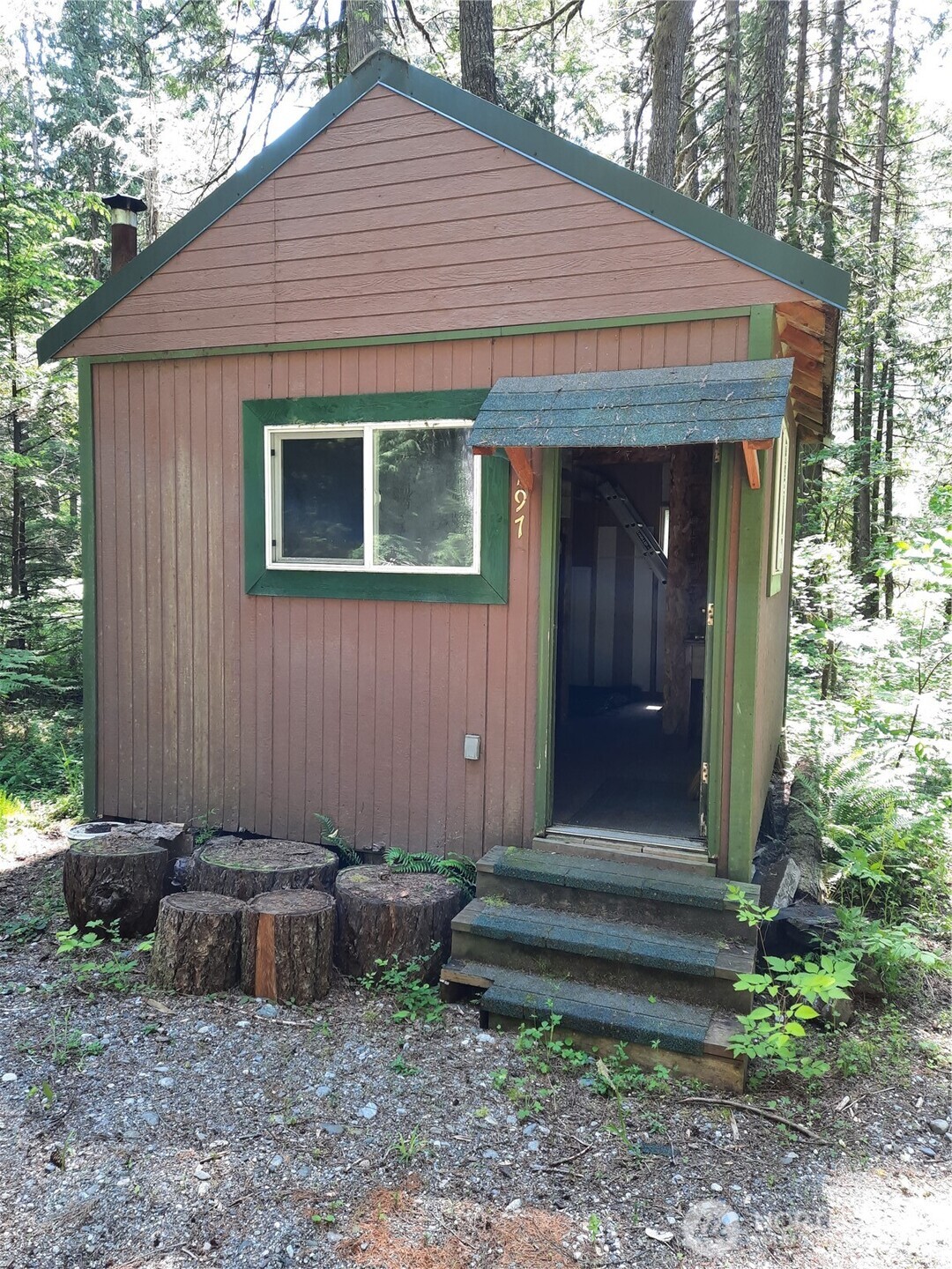 197 Cascade River Road , Marblemount, WA 98267