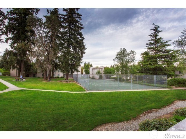 14665 NE 34th Street #B22, Bellevue, WA 98007