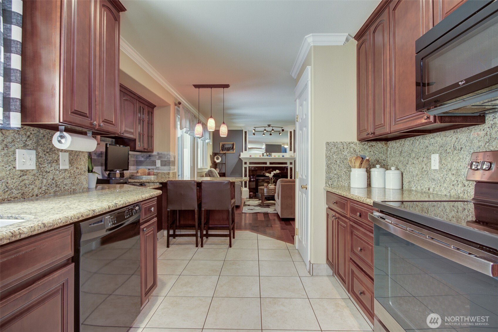 420 143rd Place SW, Lynnwood, WA 98087