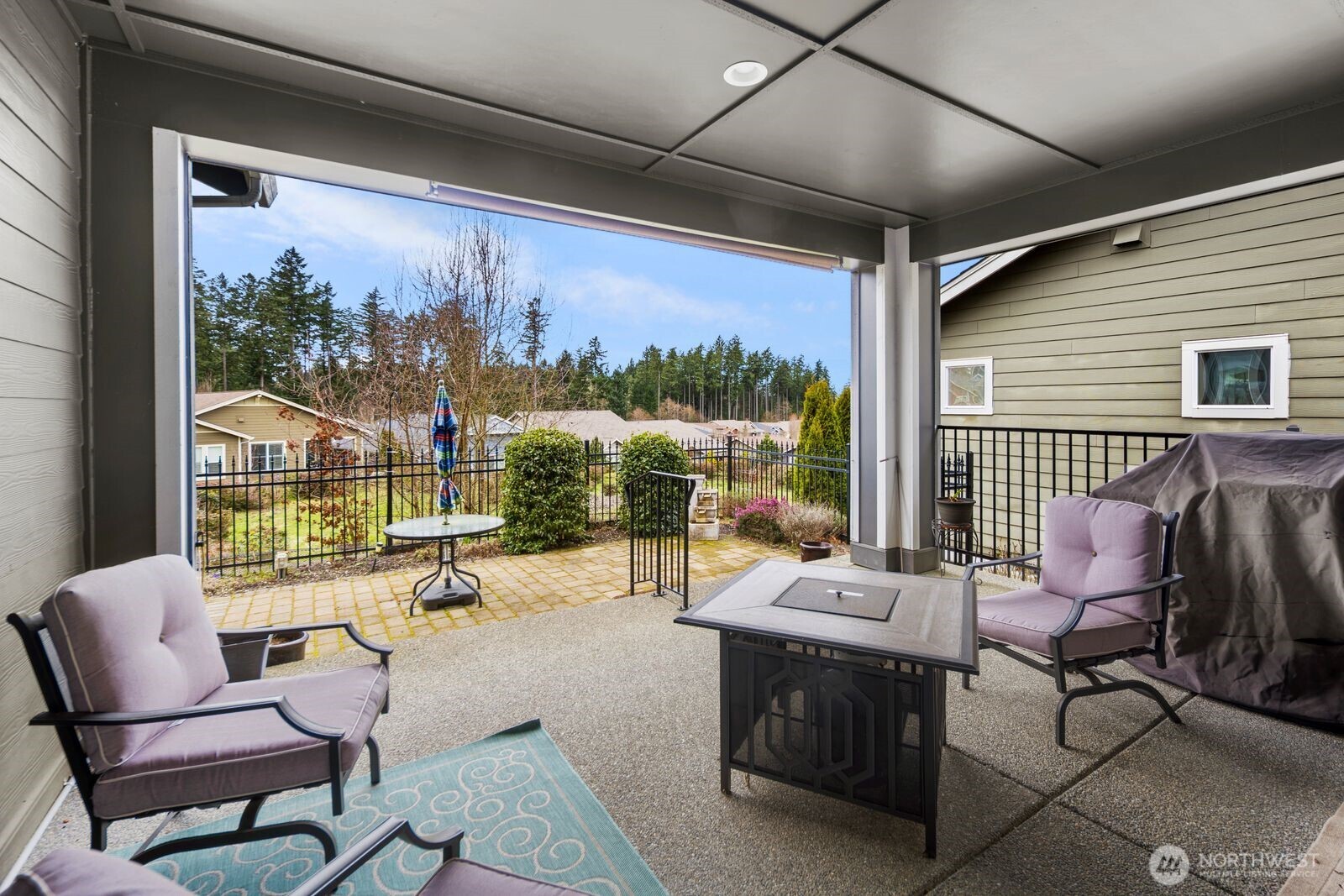 8602 Vashon Drive NE, Lacey, WA 98516-1380