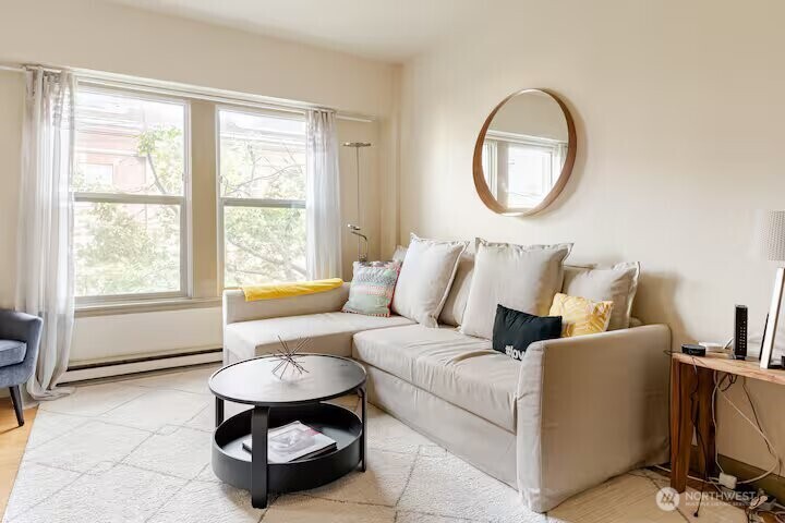 505 E Denny Way #A305, Seattle, WA 98122