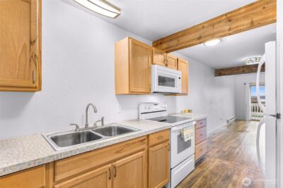 1006 NE Lindsay Street , Coupeville, WA 98239 - Photo 8