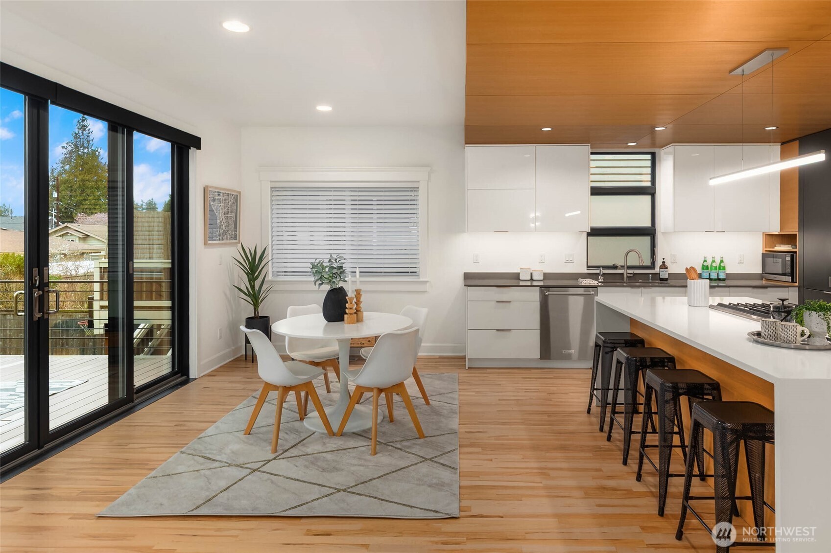 7527 45th Avenue NE, Seattle, WA 98115