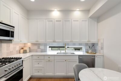 5030 Sand Point Place NE #B, Seattle, WA 98105 - Photo 6