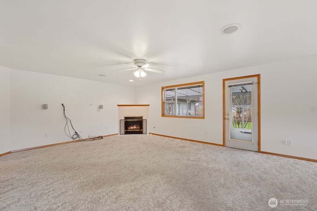 13822 Meridian Street , Lake Stevens, WA 98258