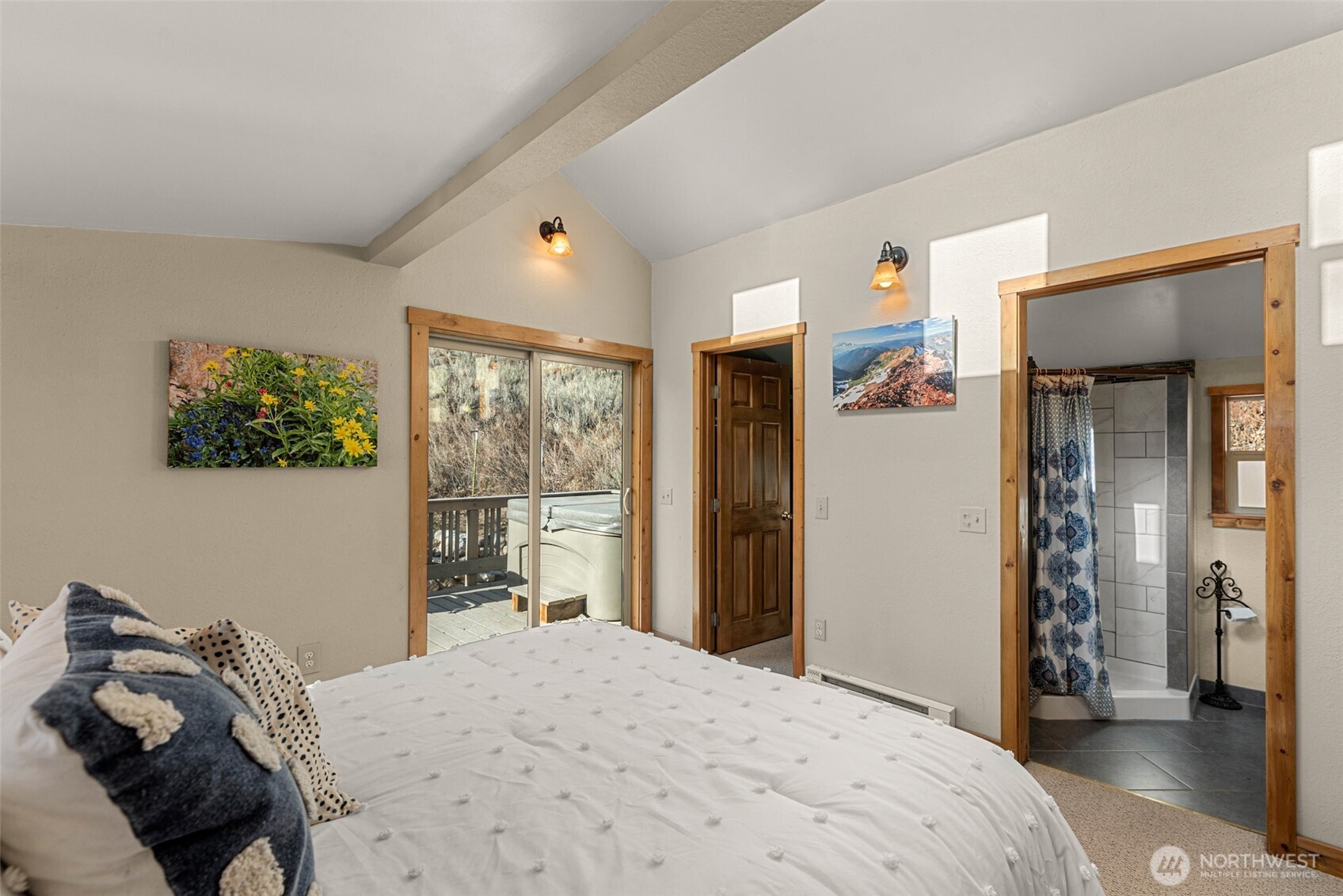 75 Purtteman Gulch Road , Chelan, WA 98816