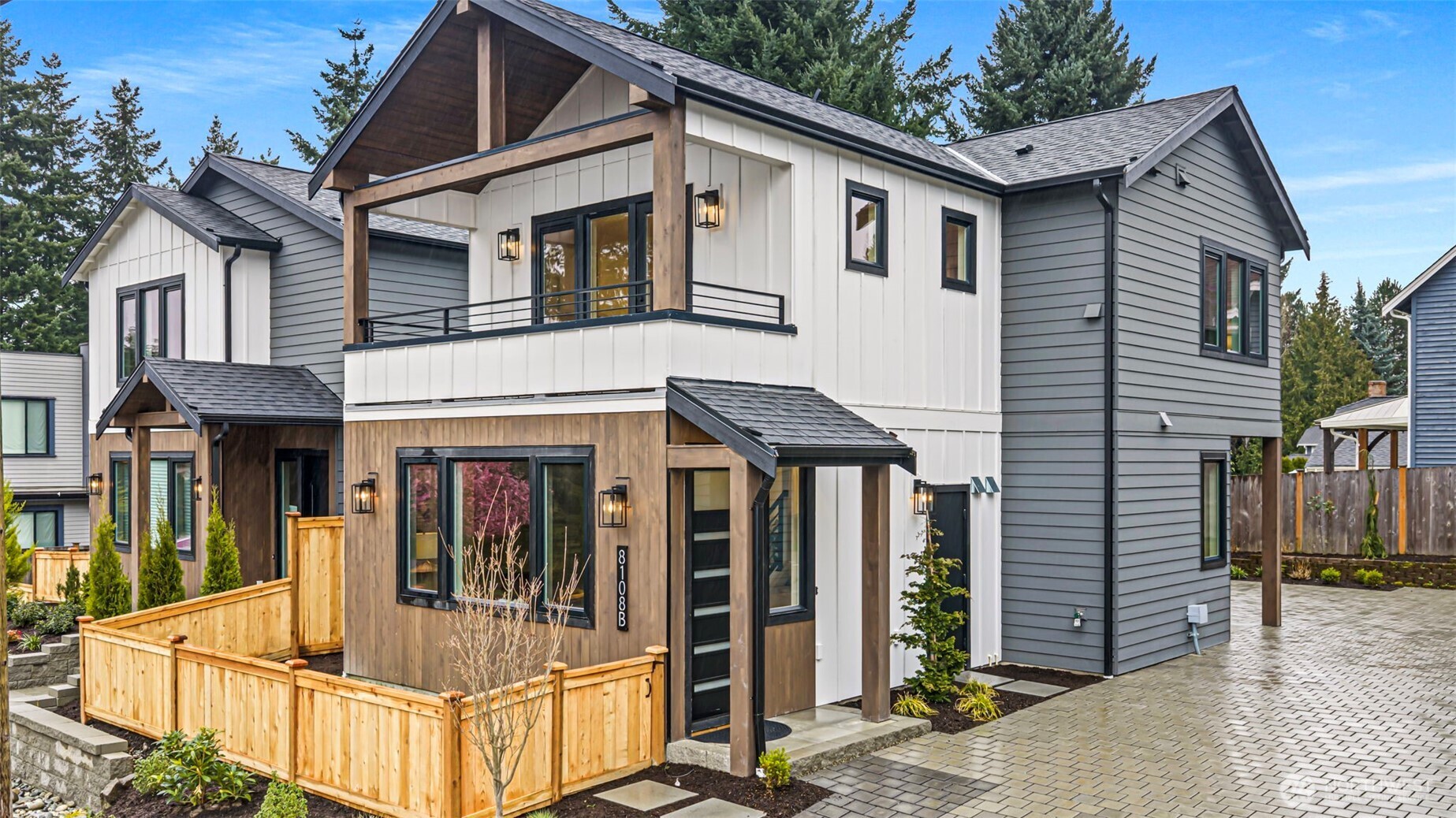 8108 126th Avenue NE #B, Kirkland, WA 98033