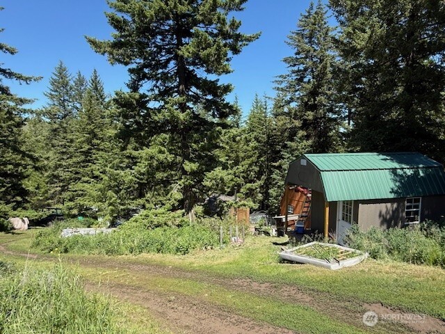 175 ELLEMEHAM RIDGE Road , Oroville, WA 98844