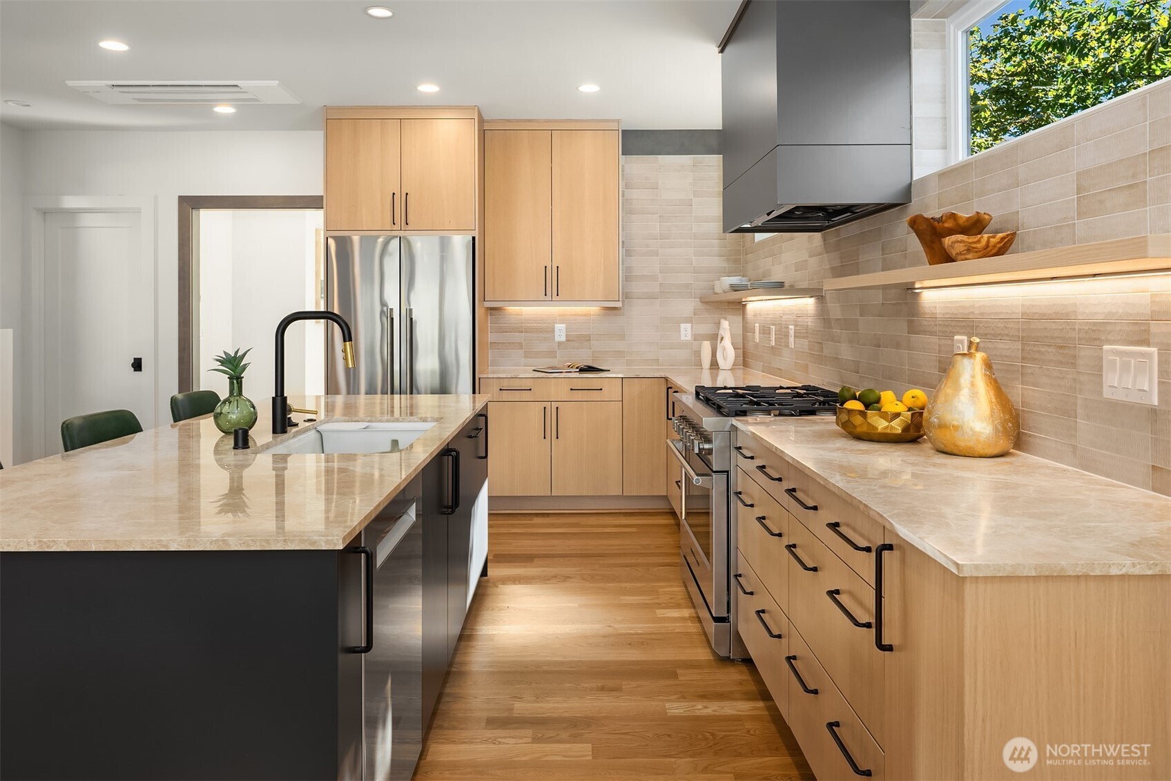 7342 20th Avenue NW, Seattle, WA 98117