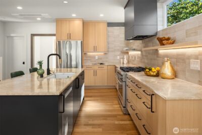 7342 20th Avenue NW, Seattle, WA 98117 - Photo 11