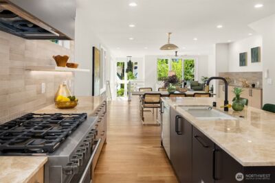 7342 20th Avenue NW, Seattle, WA 98117 - Photo 13