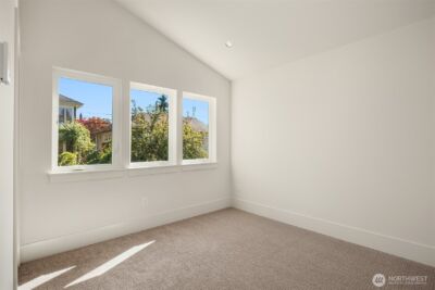 7342 20th Avenue NW, Seattle, WA 98117 - Photo 16