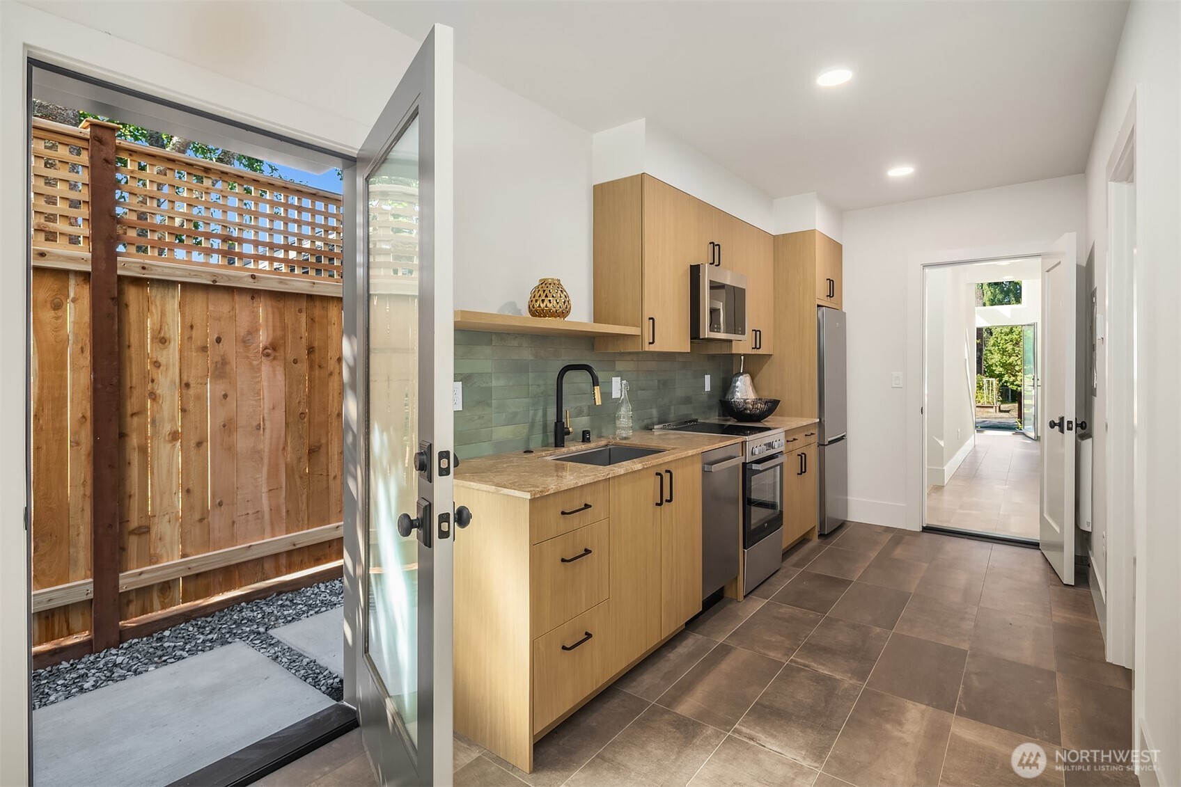 7342 20th Avenue NW, Seattle, WA 98117