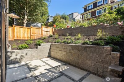 7342 20th Avenue NW, Seattle, WA 98117 - Photo 37
