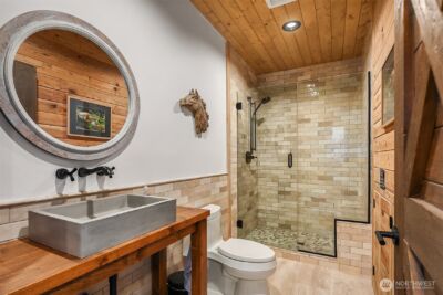 31405 SE Redmond-Fall City Road , Fall City, WA 98024 - Photo 16