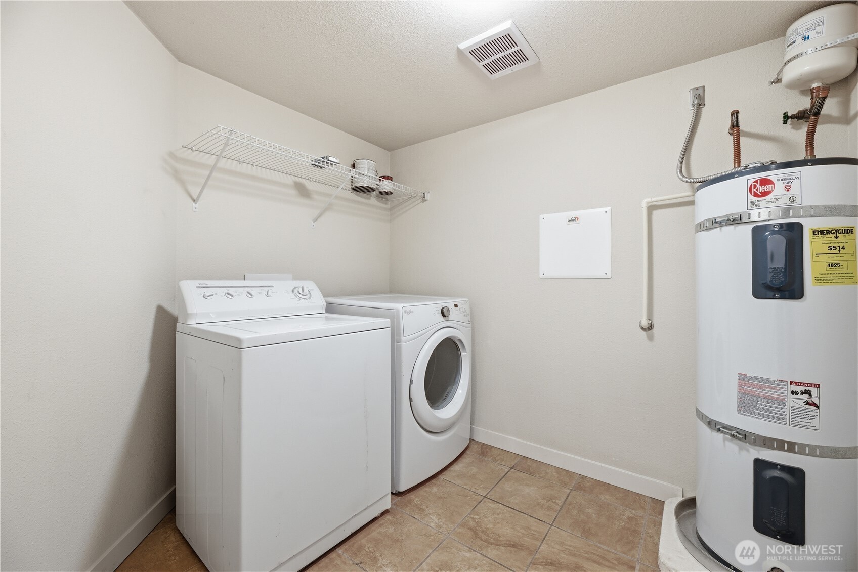 13503 97th Avenue E #201, Puyallup, WA 98373