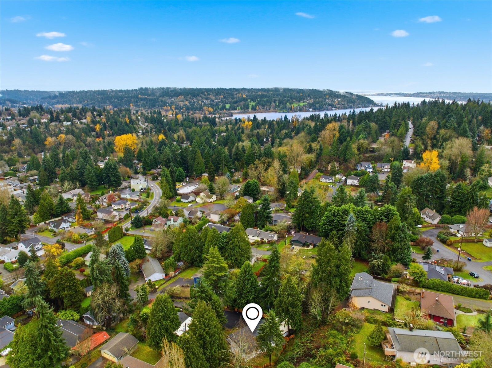 19531 55th Avenue NE, Lake Forest Park, WA 98155