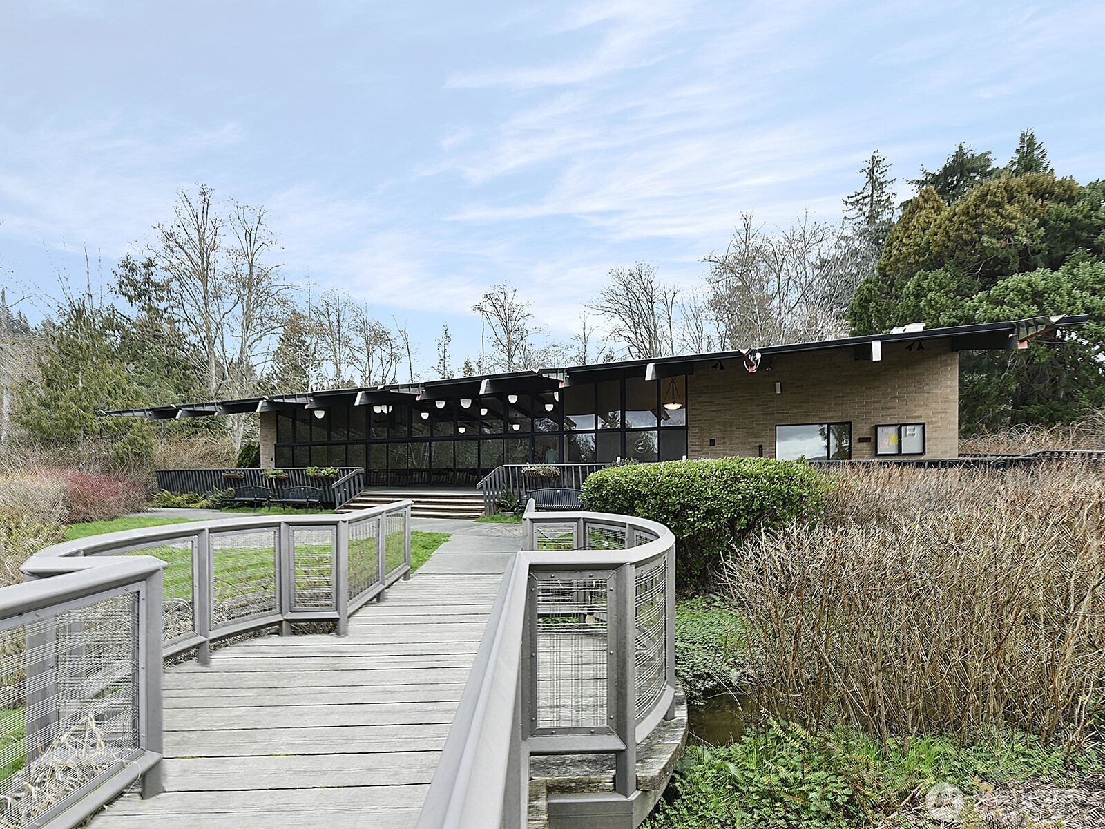 17020 16th Avenue SW, Normandy Park, WA 98166