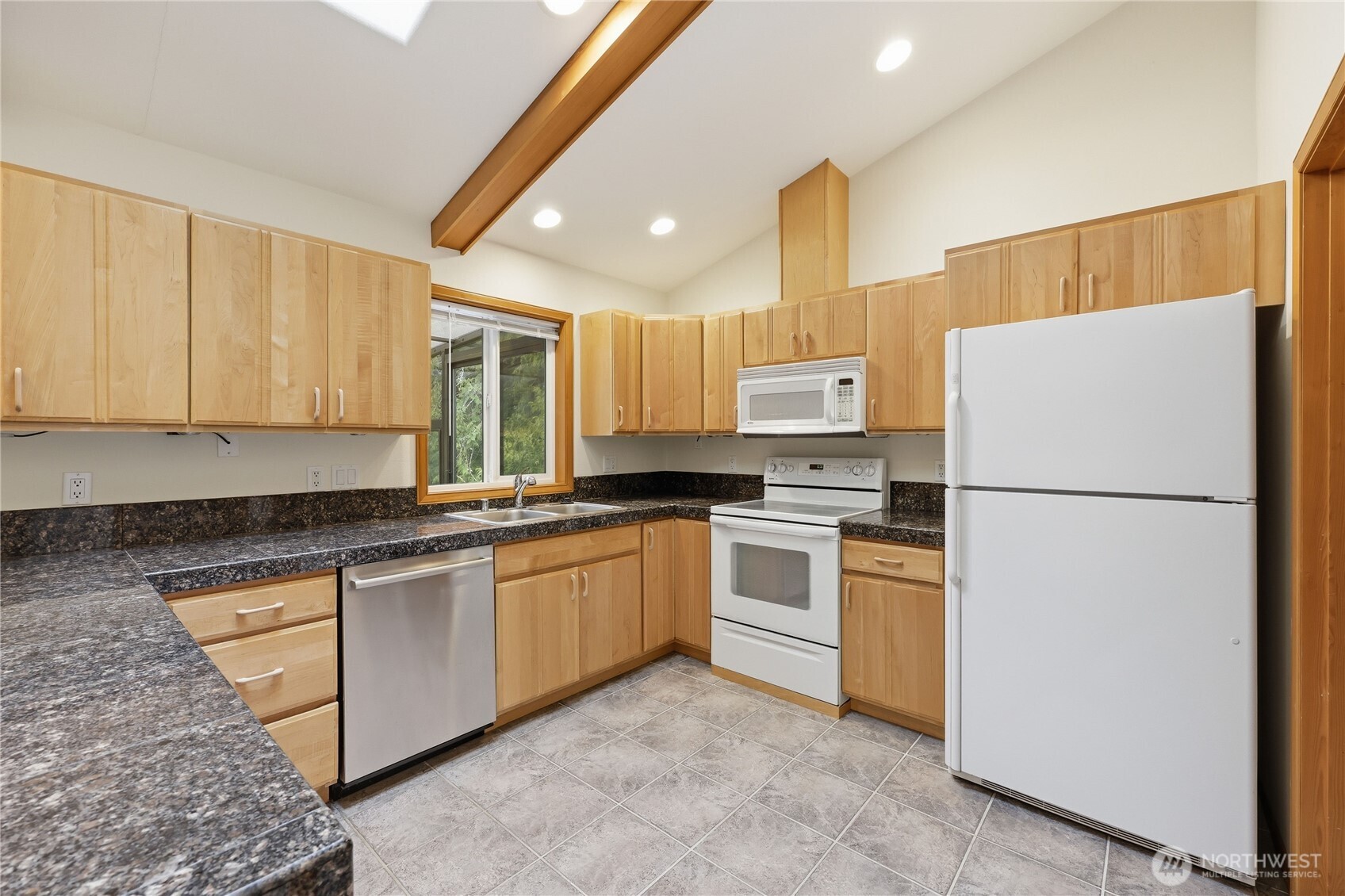 109 Vancouver Place , Sequim, WA 98382